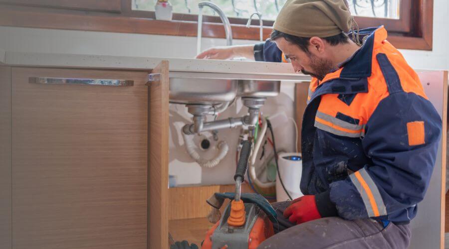 Expert burst pipe repair services in Iron, MN